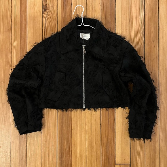 NWOT Cropped Textured Jacket - Picture 4 of 10